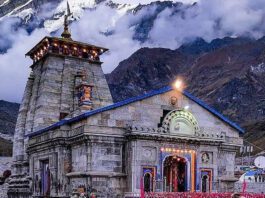 Ban on use of mobile phones in Kedarnath Temple