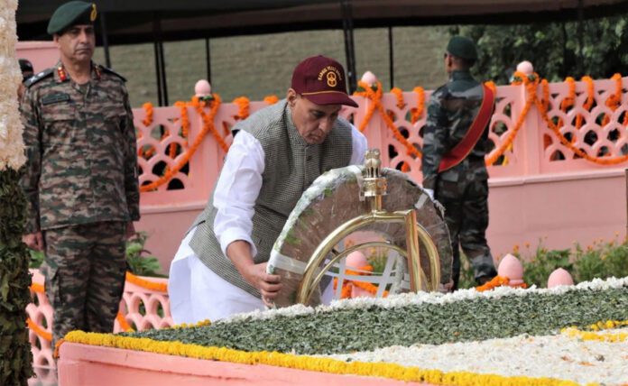 Rajnath Singh pays tribute to Kargil War heroes at Drass War Memorial