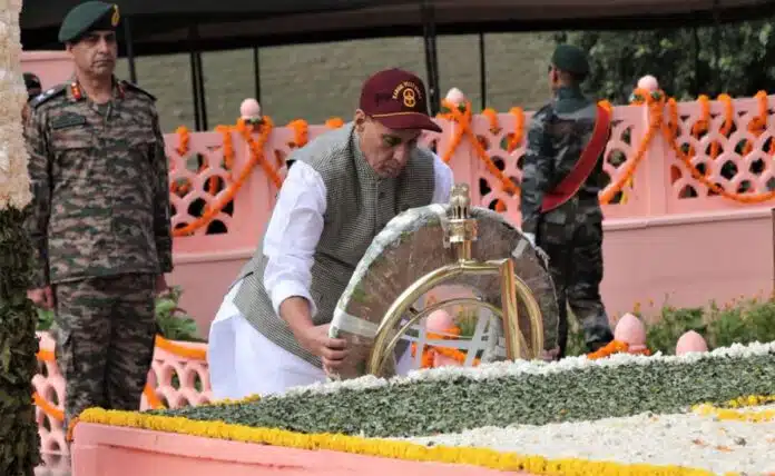 Rajnath Singh pays tribute to Kargil War heroes at Drass War Memorial