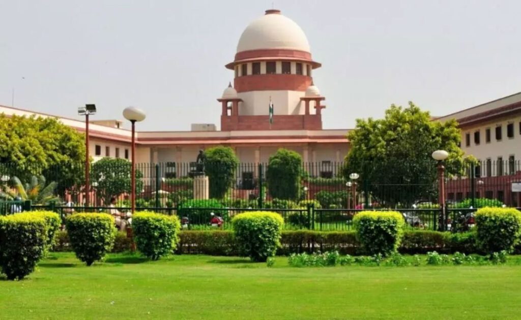 
Fodder Scam: CBI challenges Lalu Prasad Yadav's bail in Supreme Court