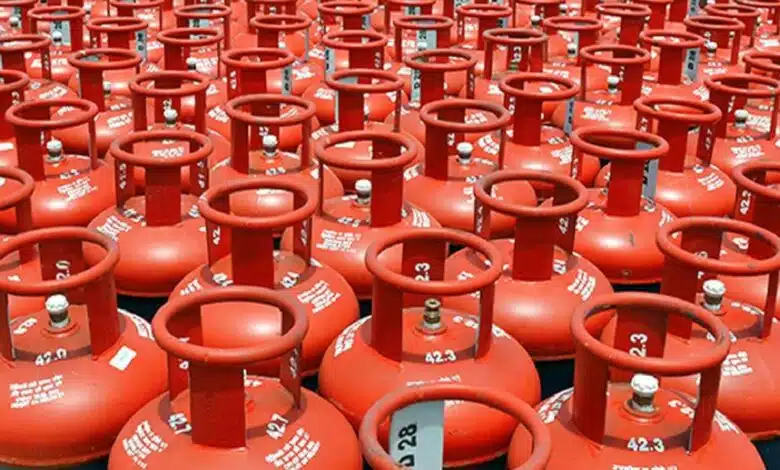 Commercial LPG Cylinder prices cut, new prices will be applicable from today