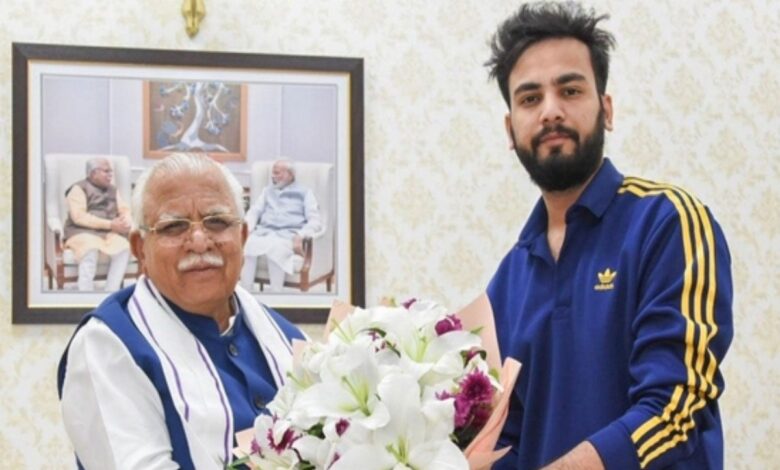 Haryana CM meets Bigg Boss OTT 2 winner Elvish Yadav