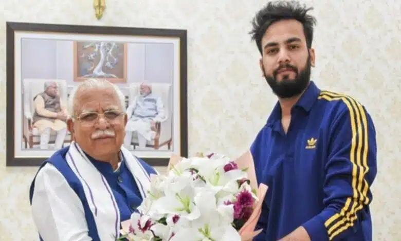 Haryana CM meets Bigg Boss OTT 2 winner Elvish Yadav