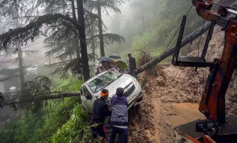 Himachal Pradesh: 7 people died due to cloudburst in Jadon village of Solan