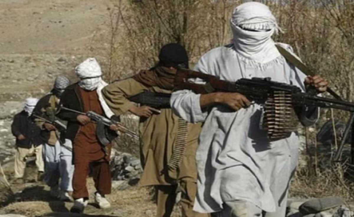 Jammu Kashmir: 3 associates of Lashkar arrested with weapons in Srinagar