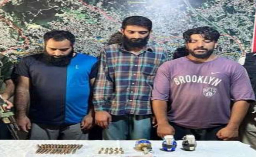 Jammu Kashmir: 3 associates of Lashkar arrested with weapons in Srinagar
