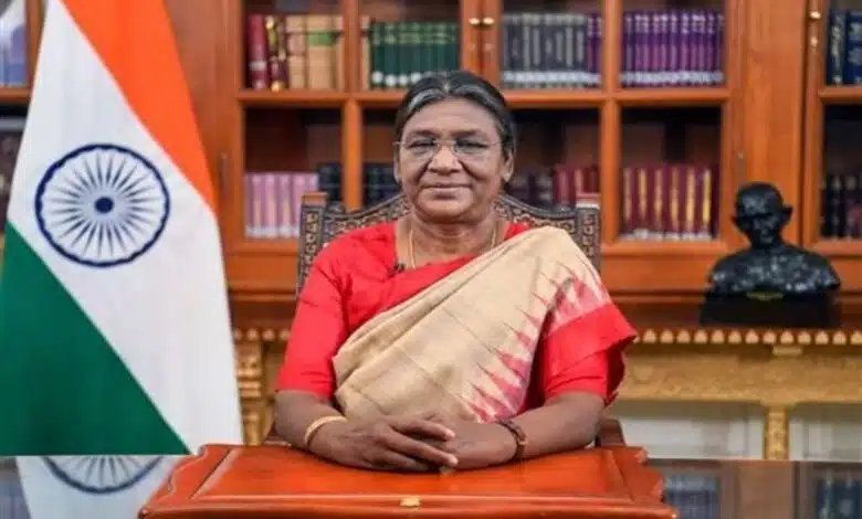 President Murmu congratulates ISRO for successful deployment of Pragyan-Rover on Moon