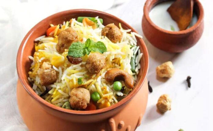 Soya Pulao: Make this delicious dish in just 10 minutes when you feel hungry