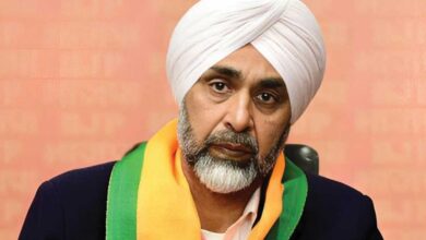 Punjab: Lookout notice issued against BJP leader Manpreet Badal