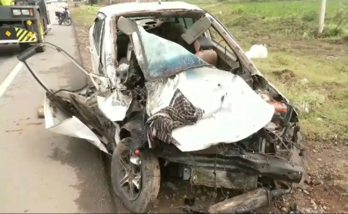 Karnataka: Speeding car rammed into parked lorry in Chitradurga, 4 killed, 3 injured
