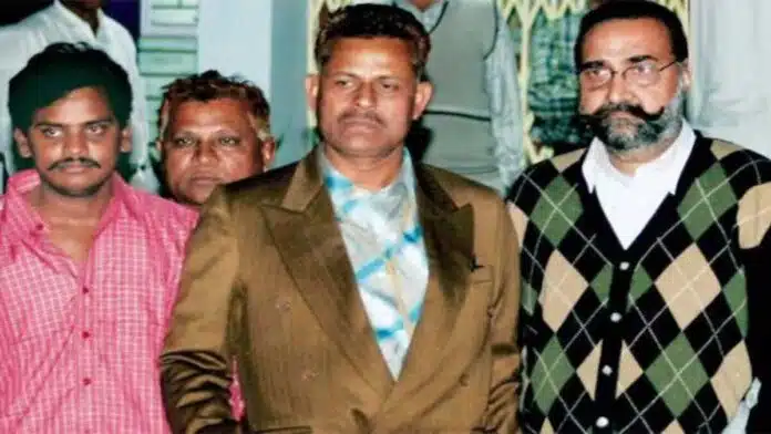 Both accused of Nithari heart-wrenching murders acquitted after 17 years