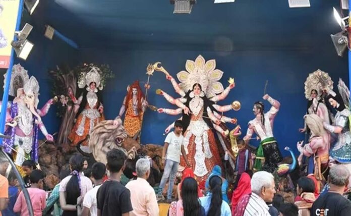 Bihar: Stampede at Durga Puja pandal in Gopalganj, 3 dead, many injured