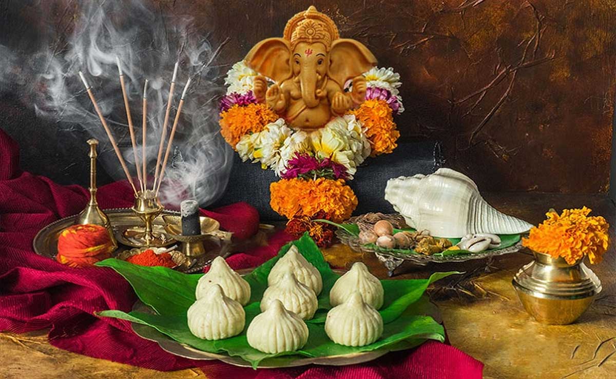 Ashwin Vinayak Chaturthi 2023: Date, time, worship method and significance