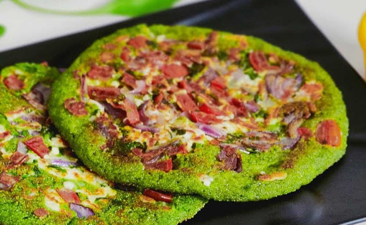 Include these 5 delicious and healthy Uttapam recipes in your weight loss diet.