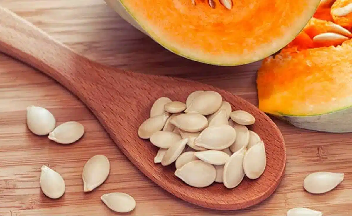 Pumpkin Seeds Include these 9 foods in your diet to increase hemoglobin