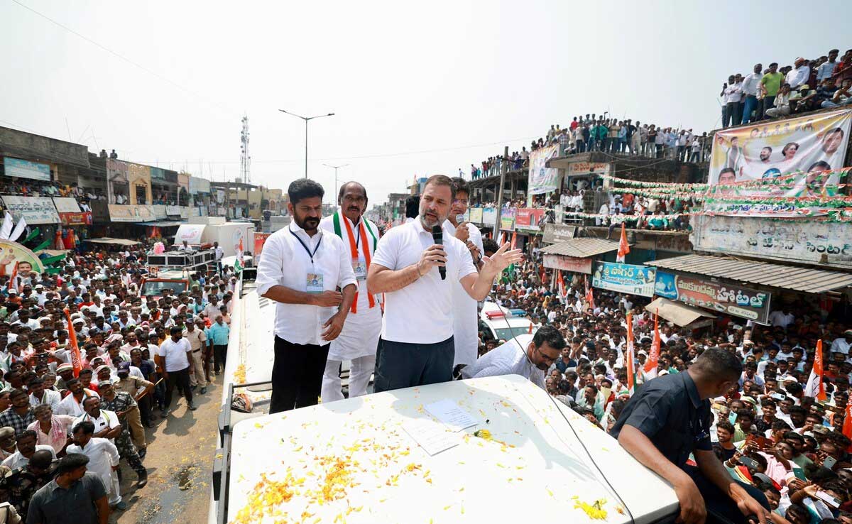 Rahul Gandhi challenges KCR for caste census before Telangana elections