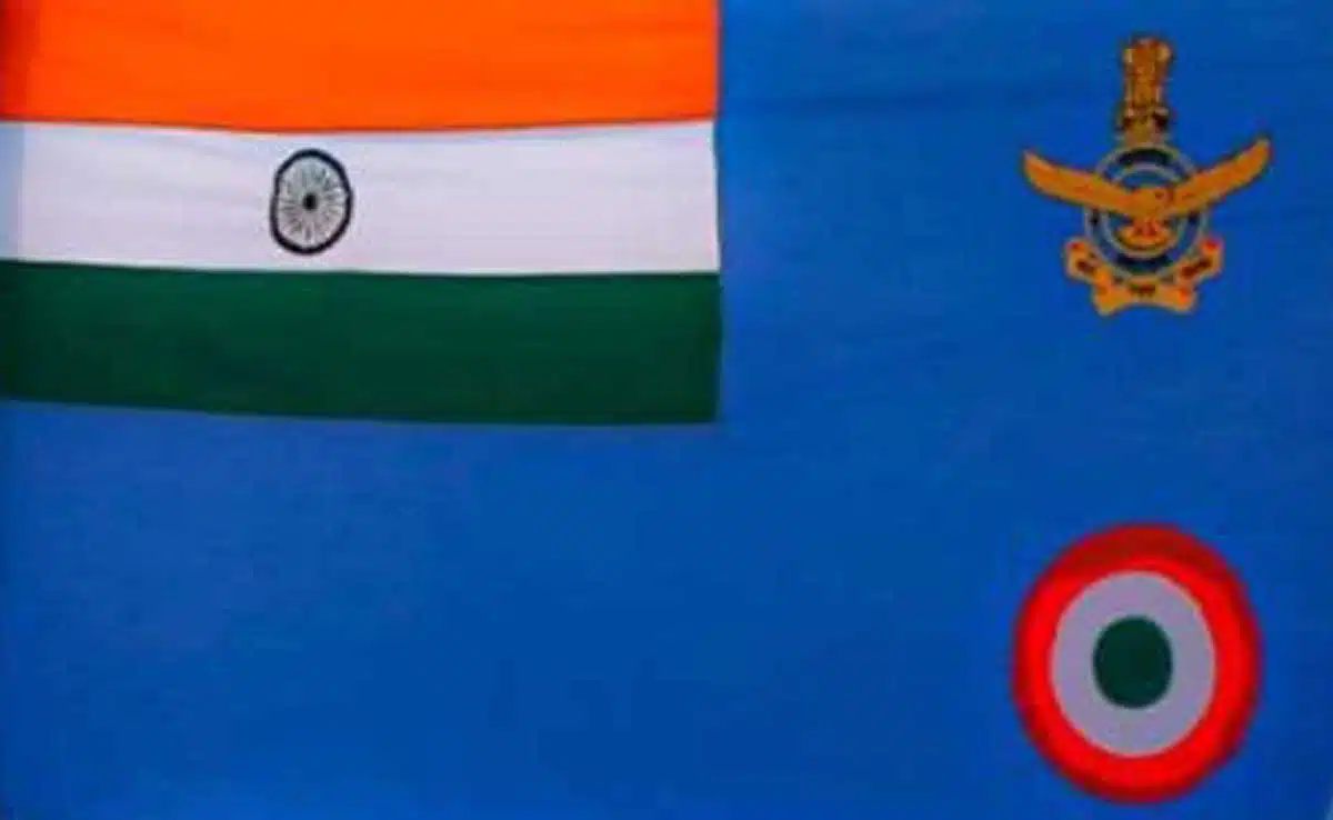 This is the new flag of Indian Air Force
Indian Air Force unveils its new flag after 72 years