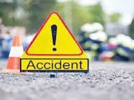 Twin sisters die, parents injured in Pune road accident