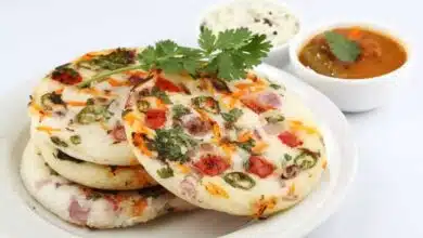 Include these 5 delicious and healthy Uttapam recipes in your weight loss diet.