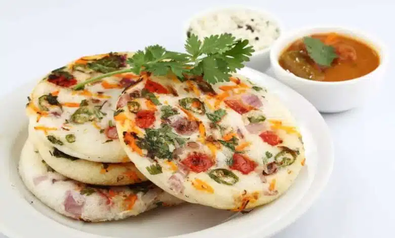 Include these 5 delicious and healthy Uttapam recipes in your weight loss diet.