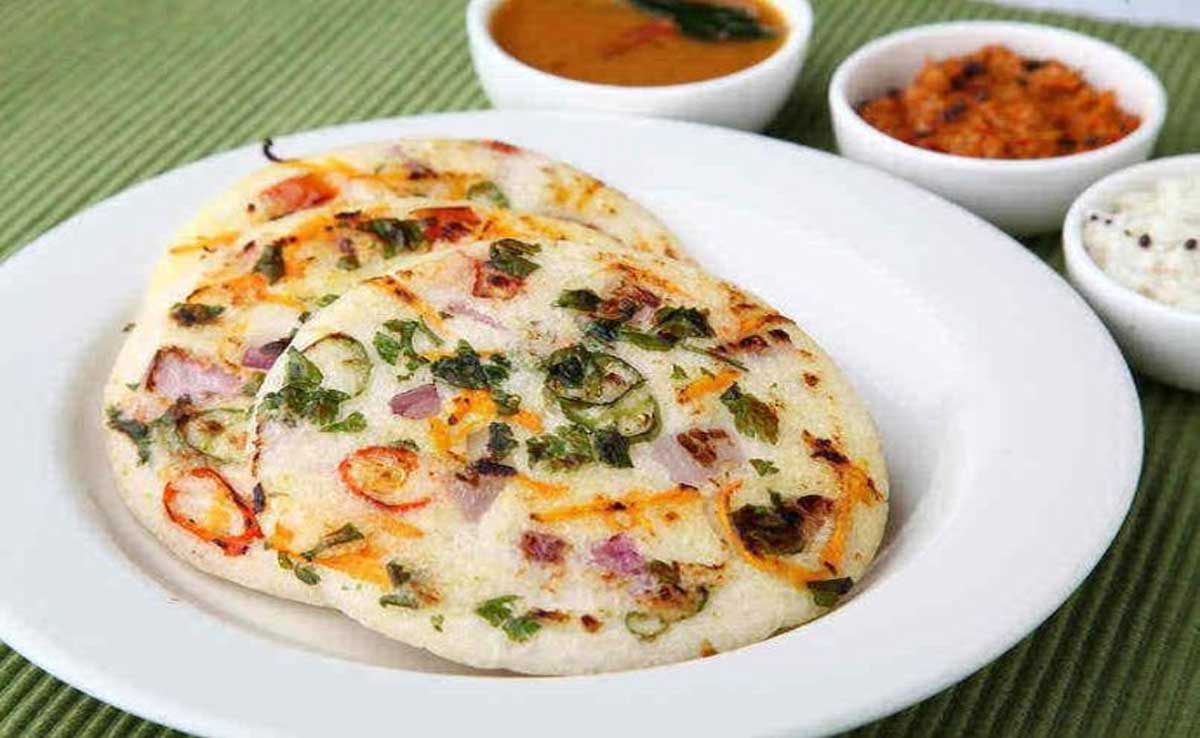 Include these 5 delicious and healthy Uttapam recipes in your weight loss diet.
