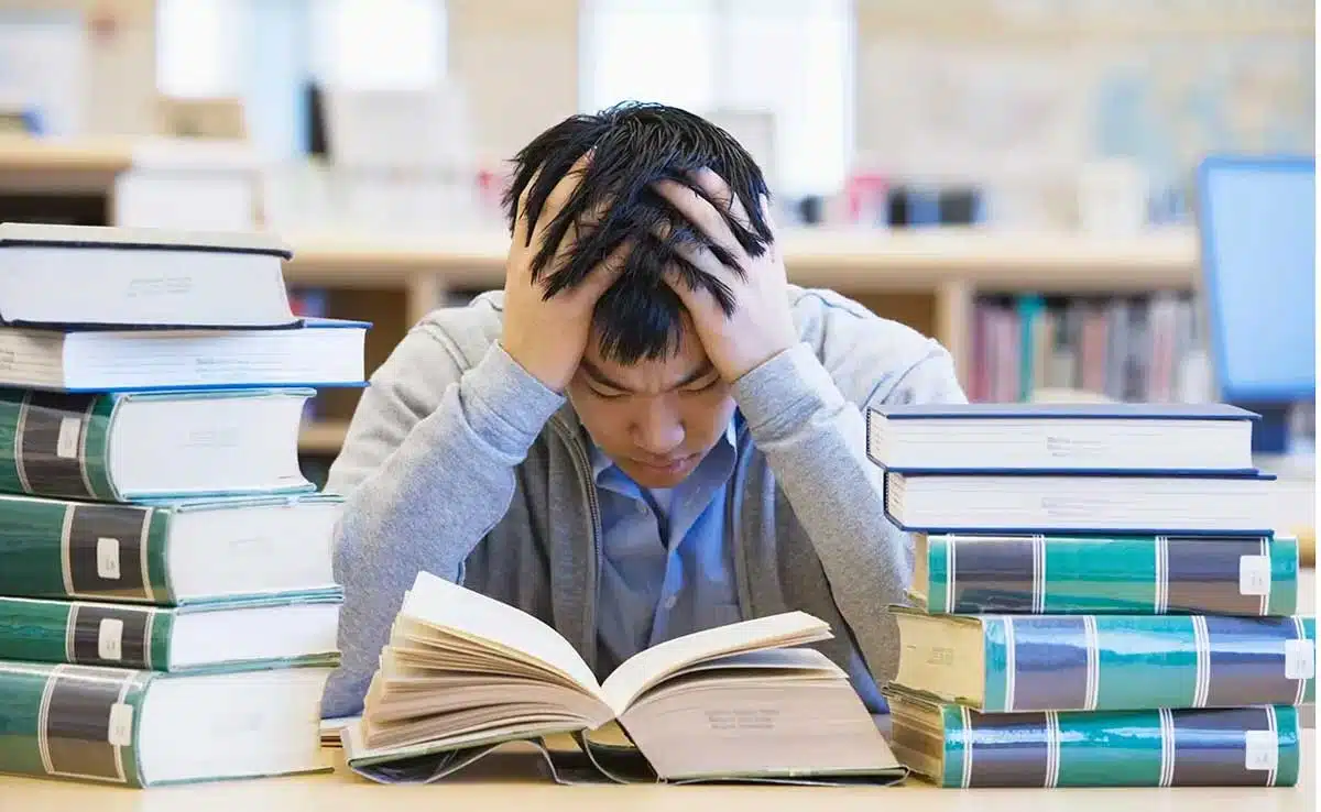 World Mental Health Day 2023: Pay attention to these early symptoms of depression