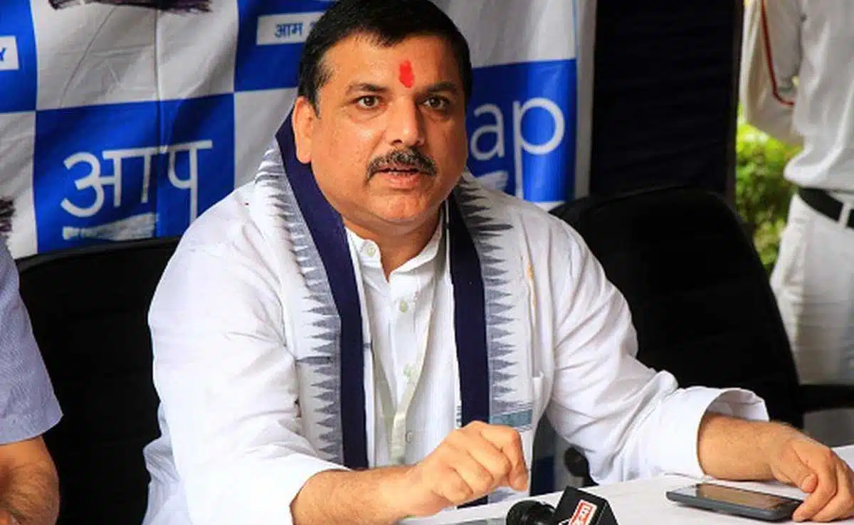 Anurag Thakur taunts Arvind Kejriwal, says - the kingpin is still out