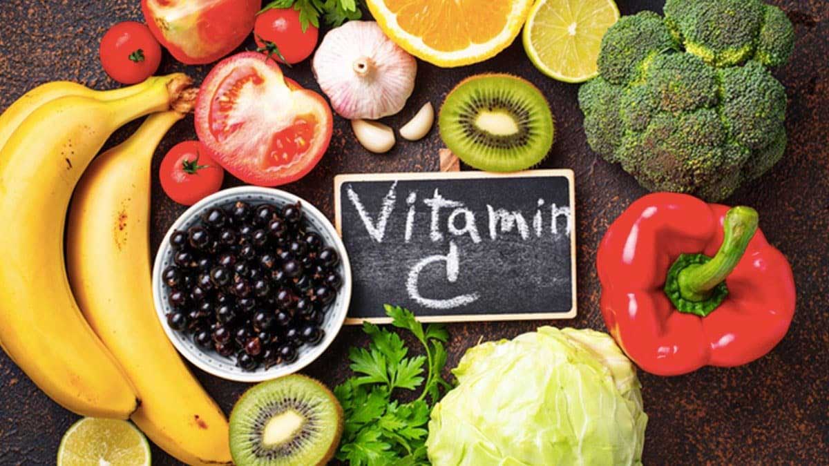 Role of Vitamin C in increasing immunity