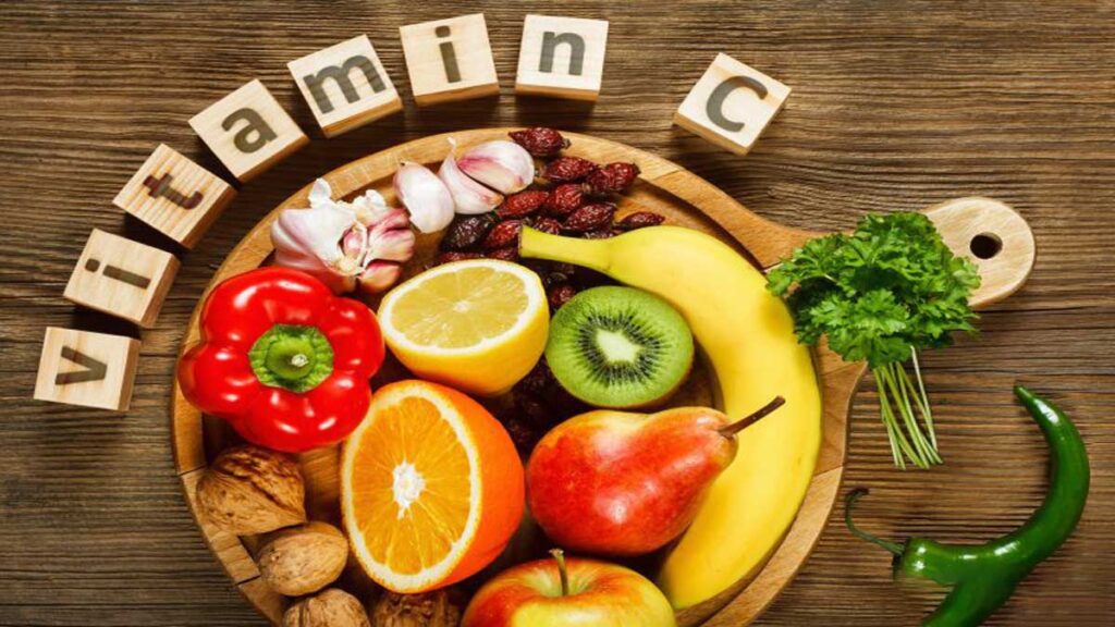 Role of Vitamin C in increasing immunity