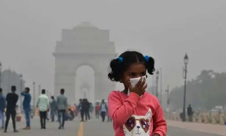 no strict control on Delhi air pollution, Centre said air quality is improving