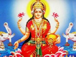 Chant these Lakshmi mantras on Diwali