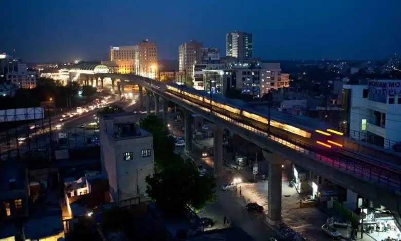 Delhi symbol of modernity