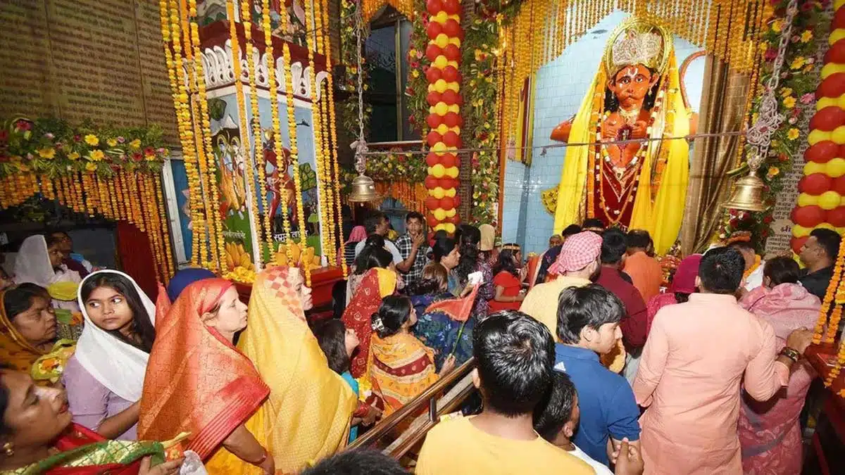 Hanuman Jayanti festival is celebrated like this across the country