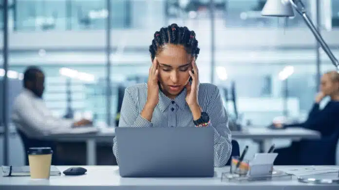 How to stop headache immediately at home