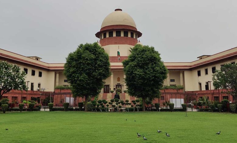 Supreme Court in Patanjali case, apology is not worth writing on paper