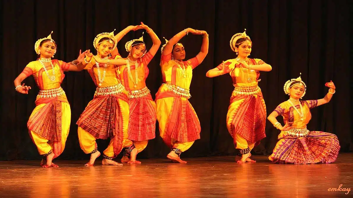 India's captivating dance and entertainment