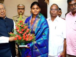 andhra pradesh governor congrats jyoti surekha for archery