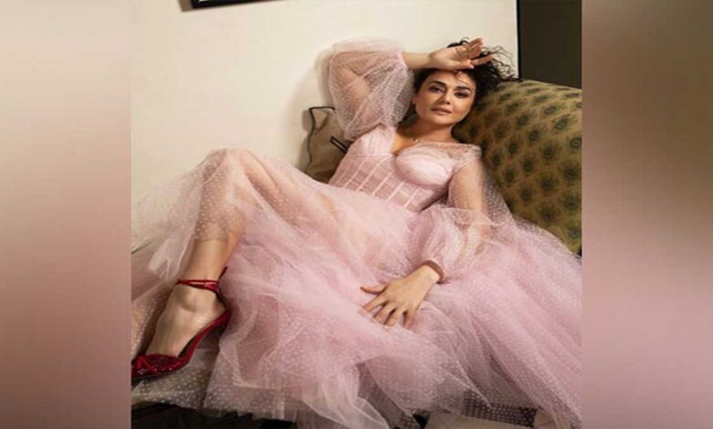 Preity Zinta starts shooting for 'Lahore 1947'