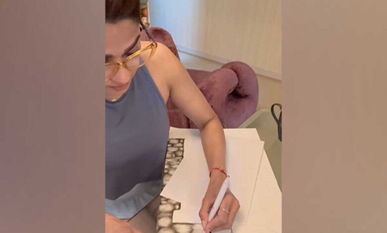 shamita shetty shows off her sketching talent