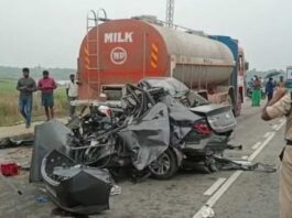 Three people died in road accident in Andhra Pradesh
