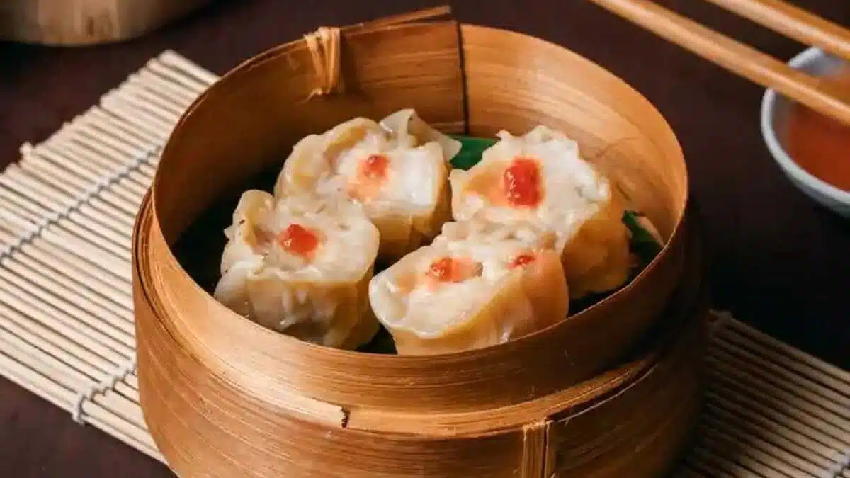 Chinese food momo-dimsum dumpling wonton difference