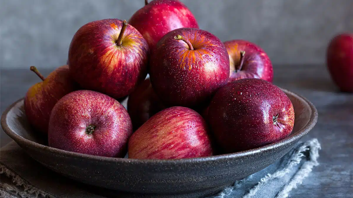 10 low glycemic index fruits for diabetes patients
