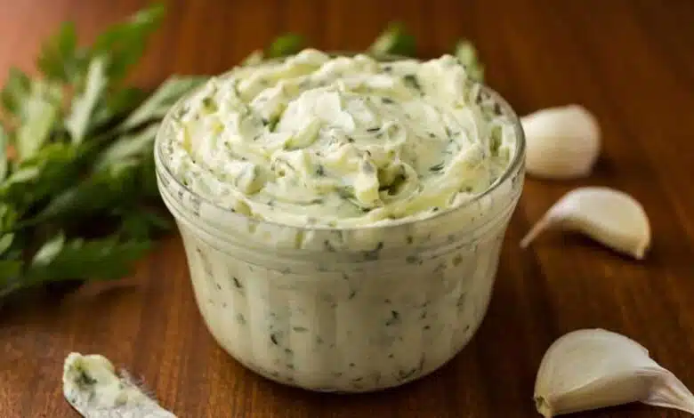 5 Tips for Making Garlic Butter