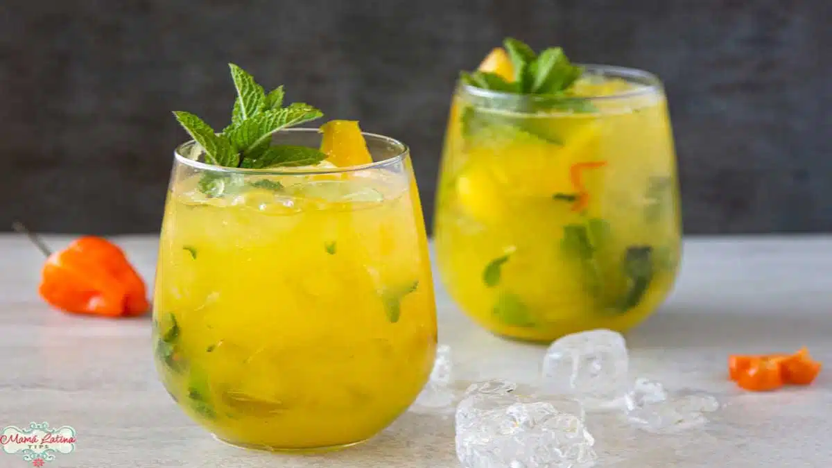 5 mango cocktails for summer