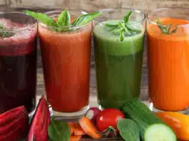 After how much time should one eat food after drinking Juice