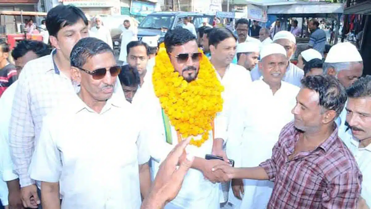 Amit Kumar Uthwal and Shiv Kishore Gautam of Congress Committee from Sambhal reached Rae Bareli