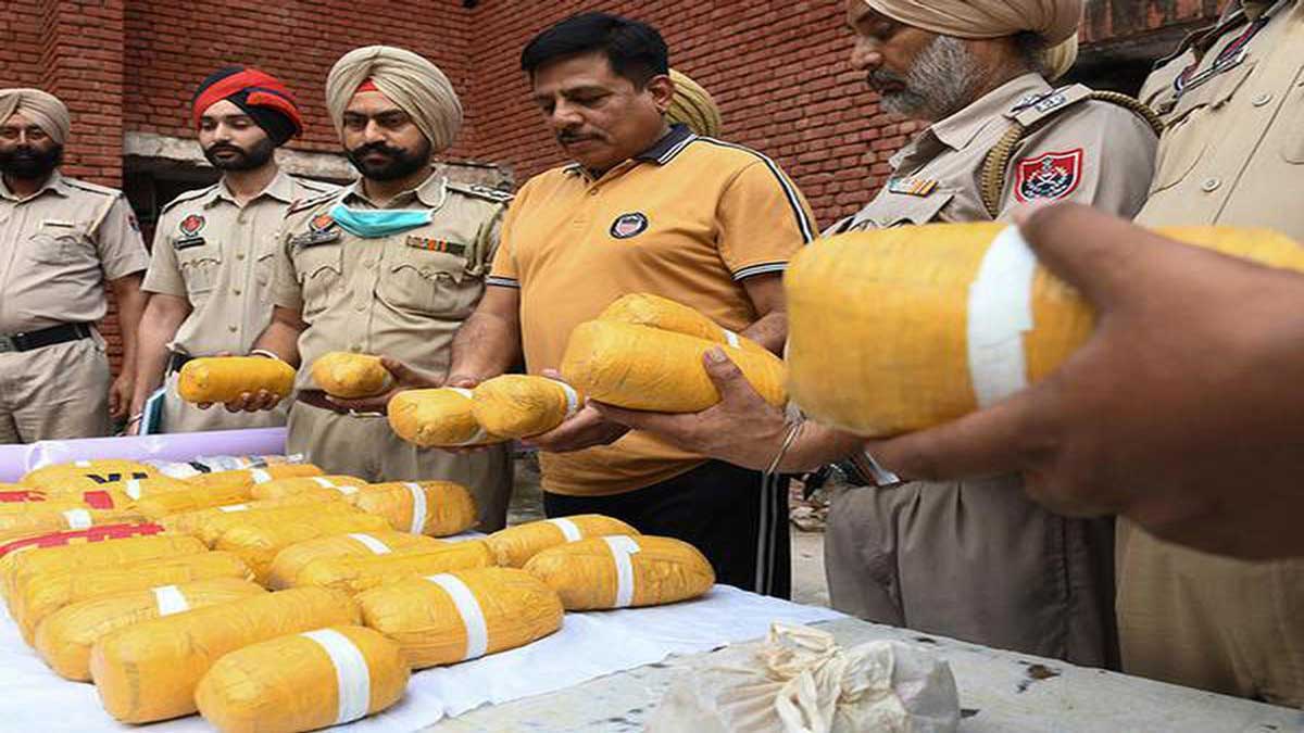 Amritsar Police foils cross border smuggling operation