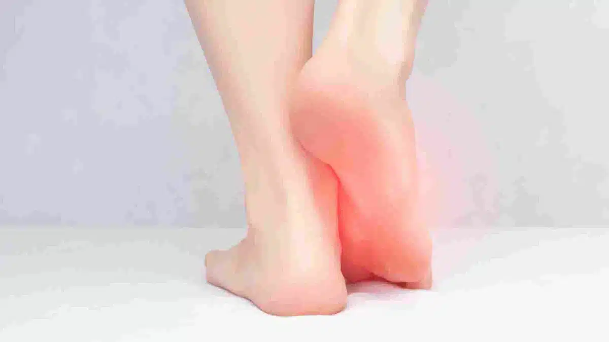 Can't sleep all night due to burning sensation in soles of feet