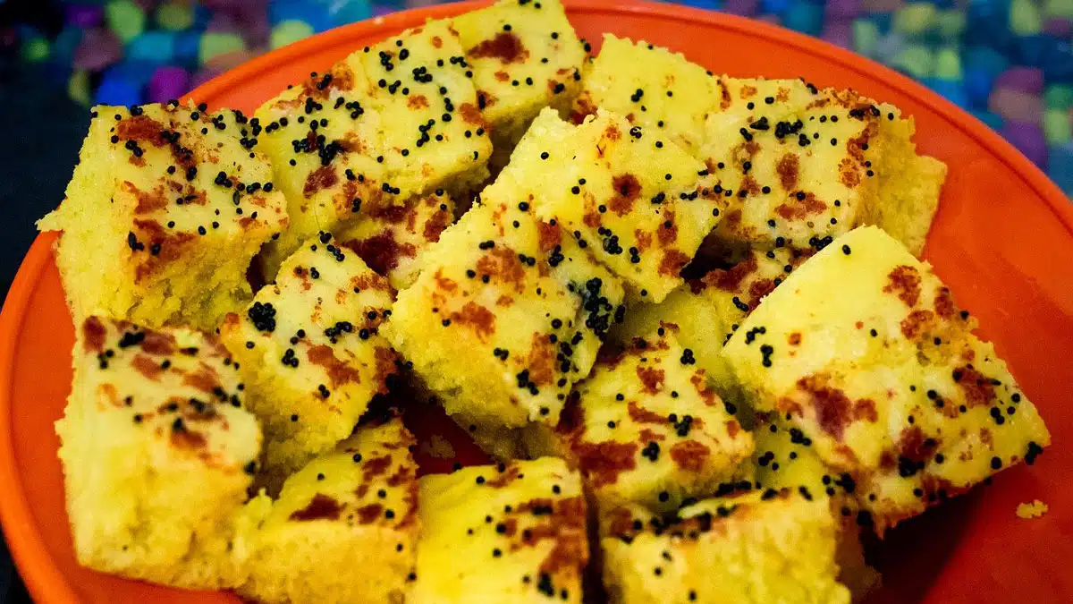 How to make Dhokla more spongy