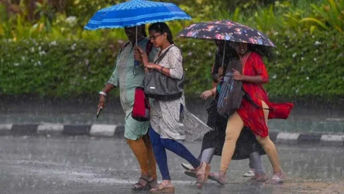 IMD alert of heavy rain in Kerala on May 19-20.